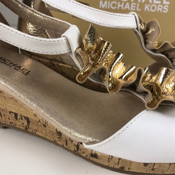 Michael Kors Cate Nicki Peep Toe Wedge Sandals NIB - Picture 2 of 8